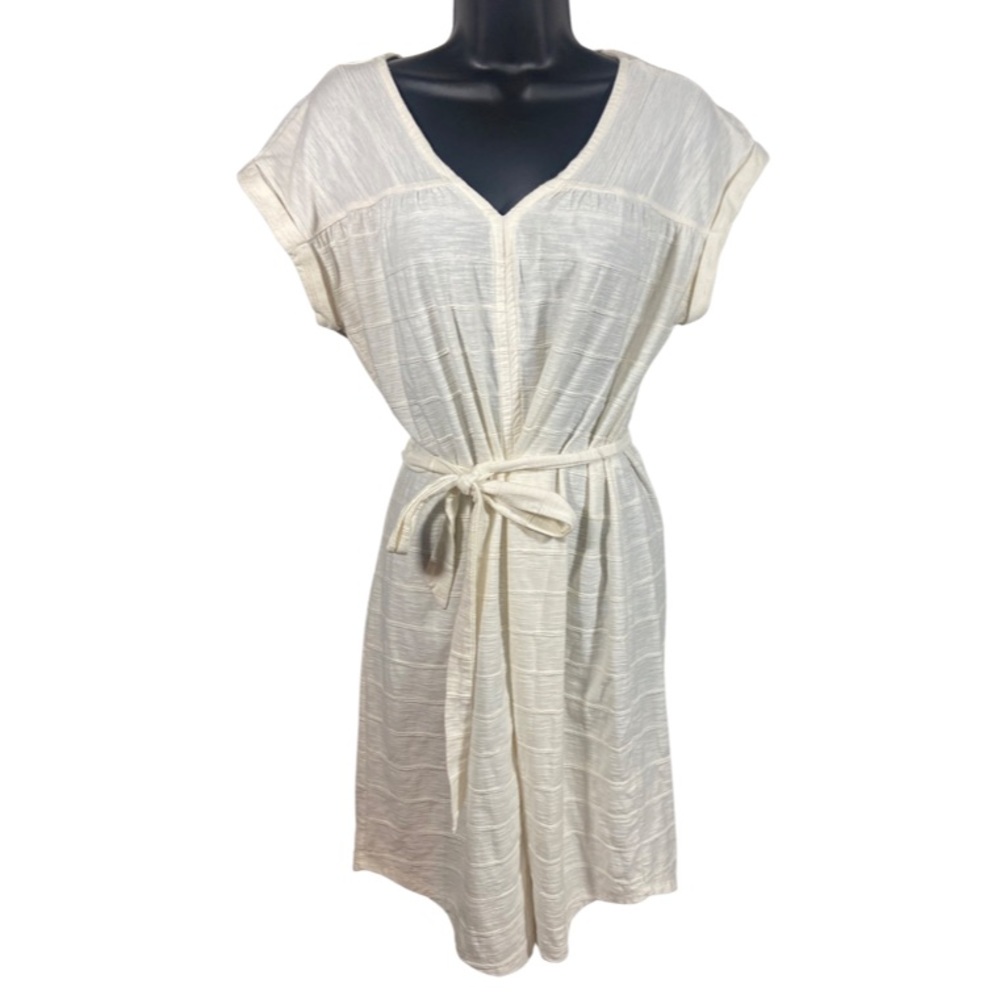 Cream Ribbed Belted dress